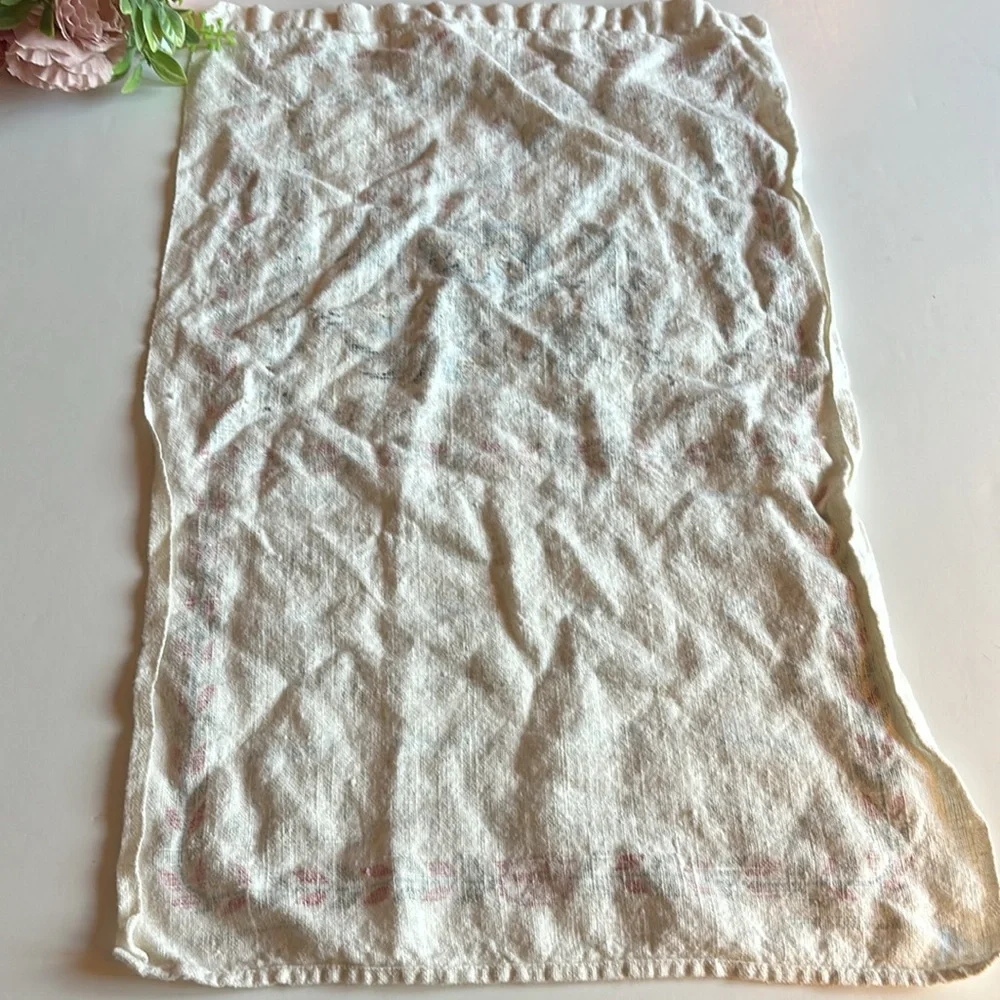 Lillian Vernon Calendar Hand Towel 1982 Linen 1982 Kitchen Calender vintage